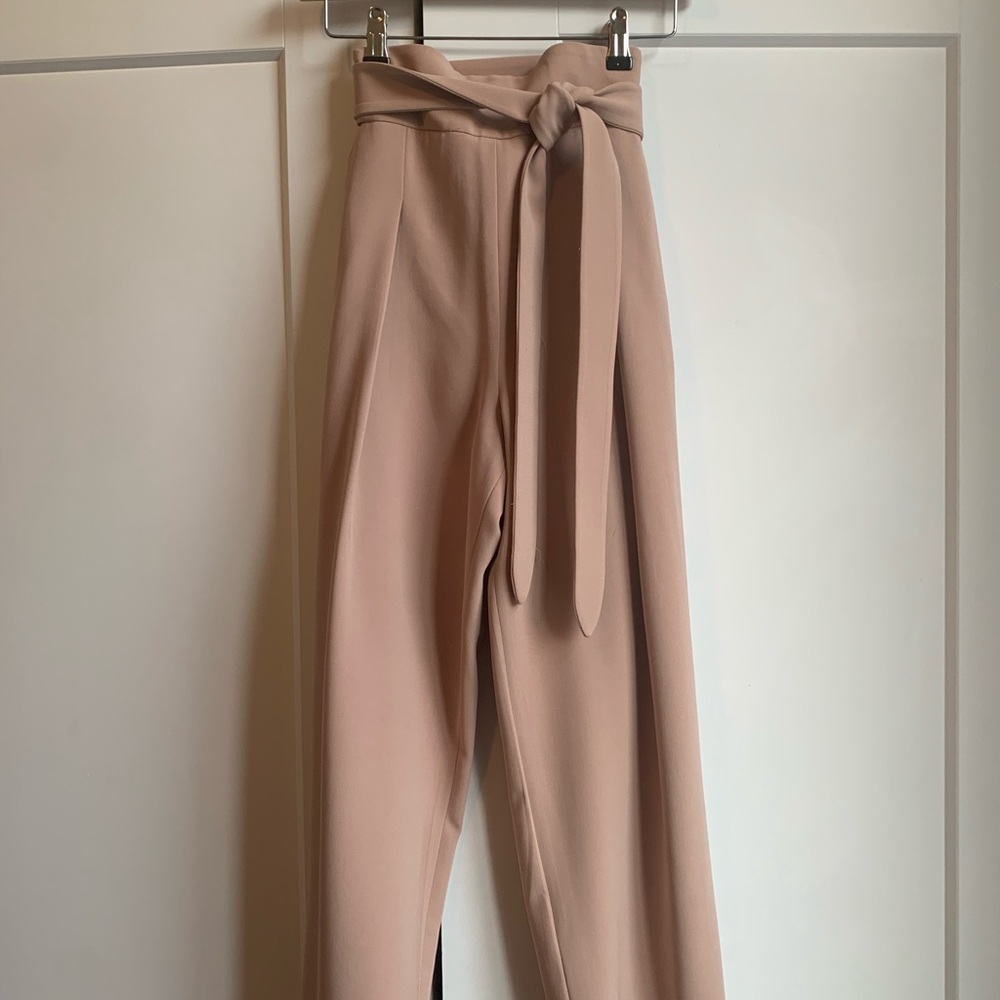 Aritzia High Waist Straight Leg Pant